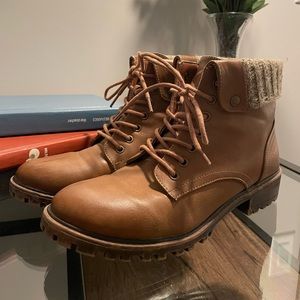 Brown pleather ankle booties